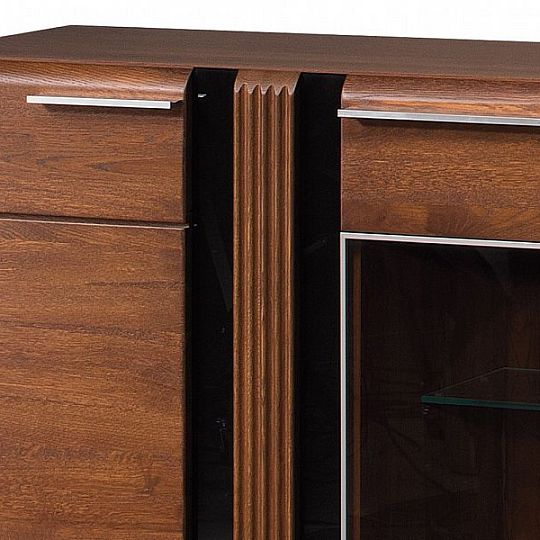 PORTUGAL 48 komoda, dub antický