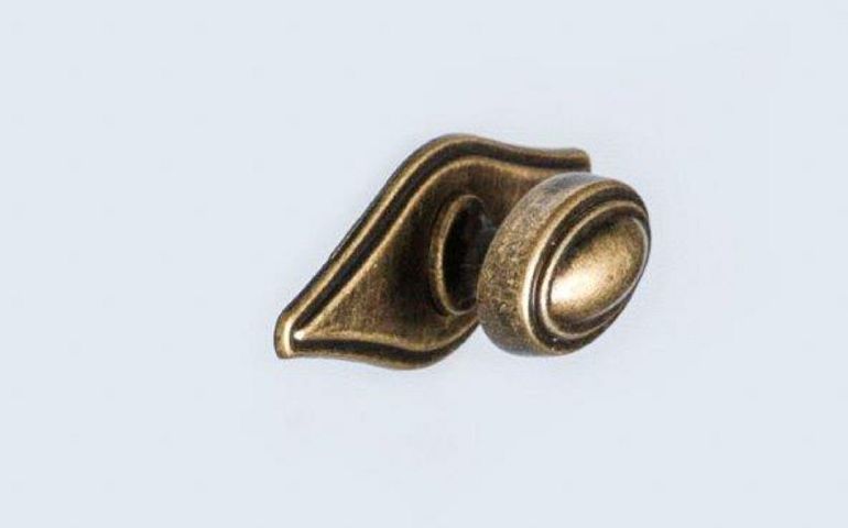 KOBE KK7 vitrína s barem, ořech samoa